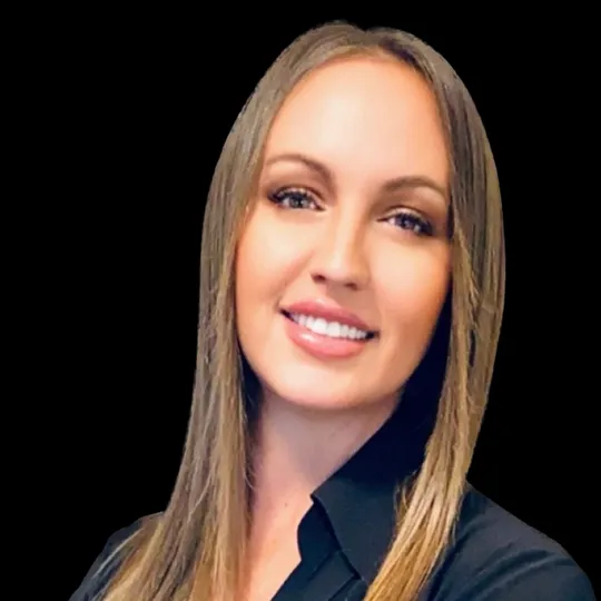 Kelly Trippe, Agent in  - Compass