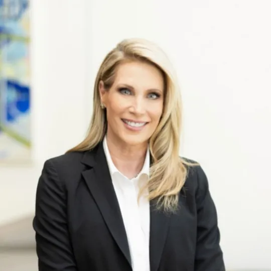 Monique Exposito, Agent in  - Compass