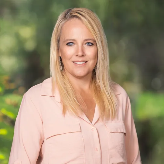 Staci Schlack, Agent in  - Compass