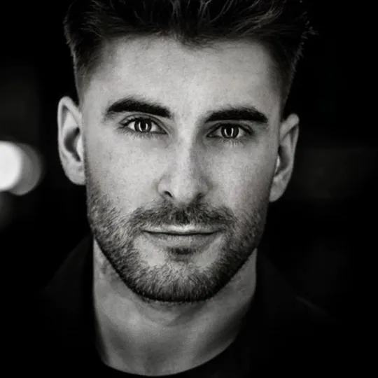 Jordan Christensen, Agent in  - Compass