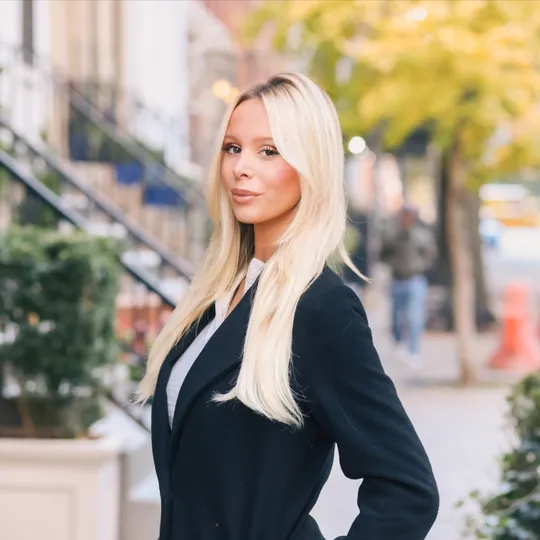 Natalie DeMarco, Agent in  - Compass