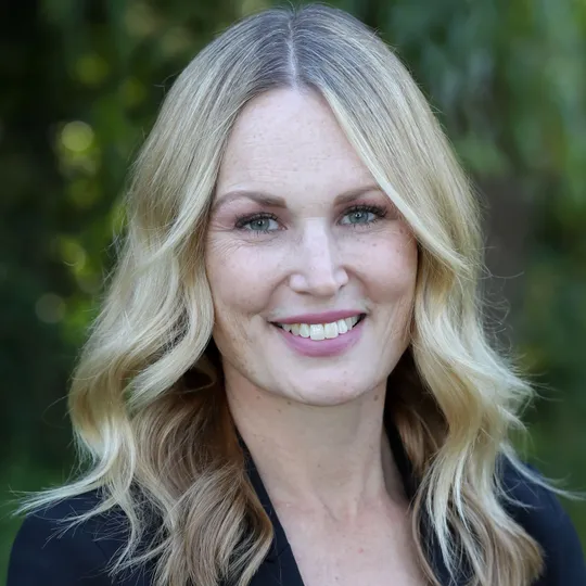 Valerie Ruby, Agent in  - Compass