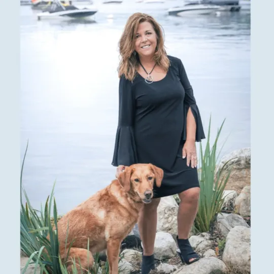 Laura Rodriguez, Agent in  - Compass