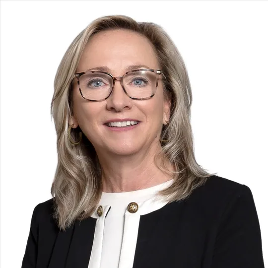 Lisa Chamberlain, Agent in  - Compass