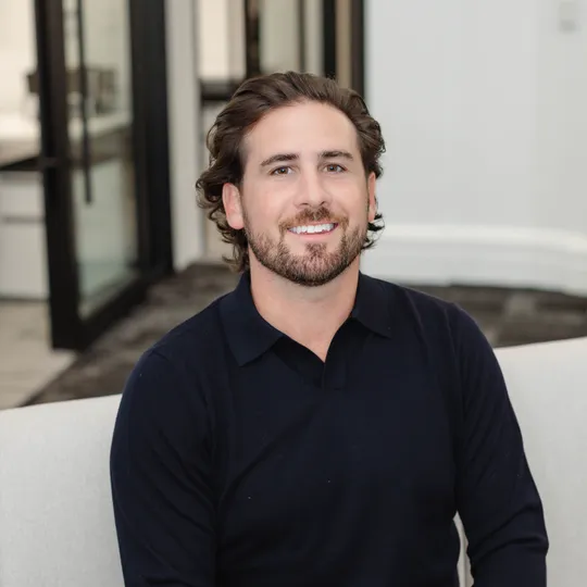 Jake Nolan, Agent in  - Compass