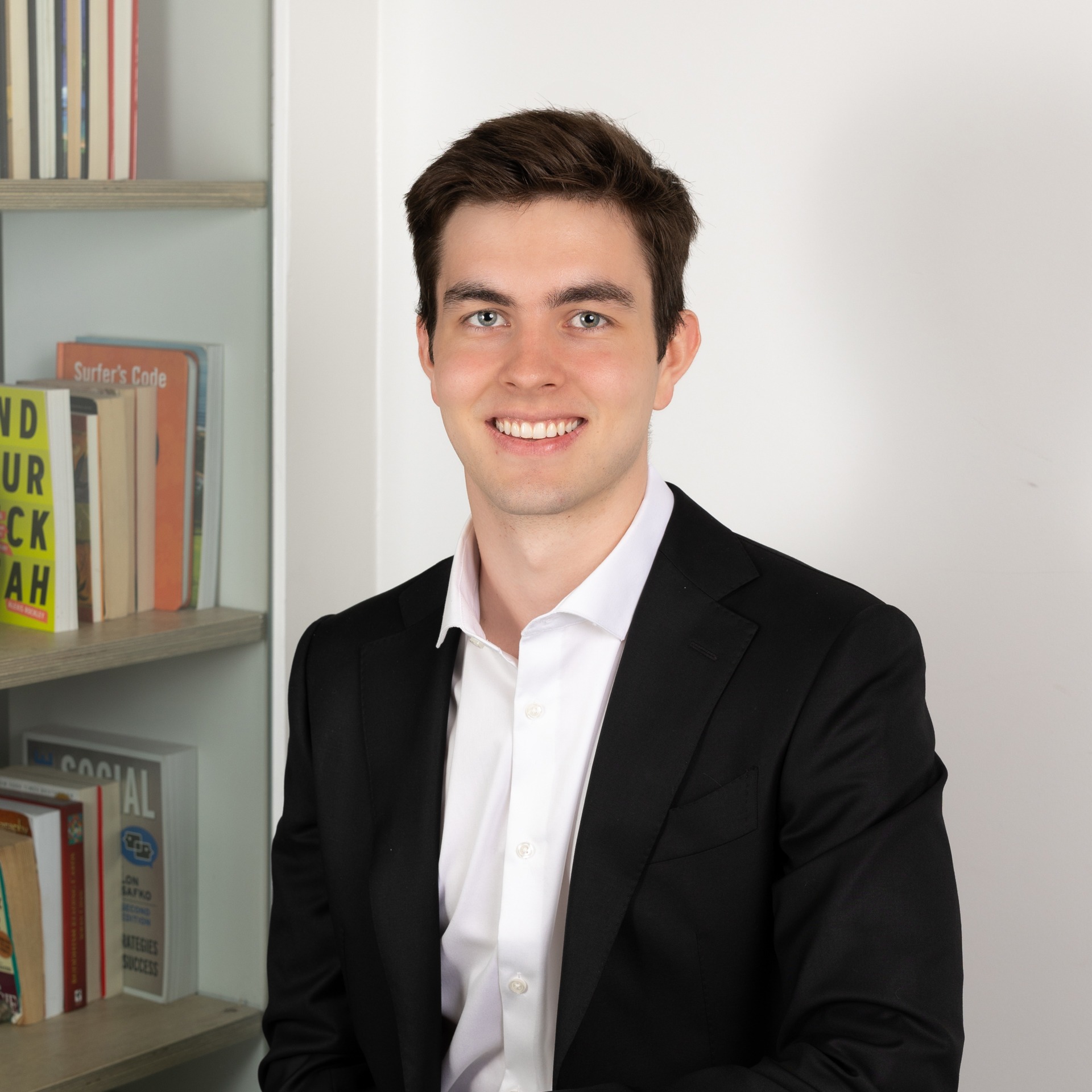 Headshot of Bo Cooper