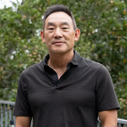 Mitch Wong, Agent in  - Compass
