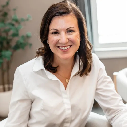 Abigail Hale, Agent in  - Compass