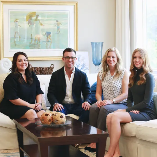 Brian Perry Real Estate Group, Agent in  - Compass