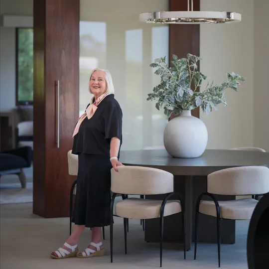 Sally Schoeffel, Agent in  - Compass