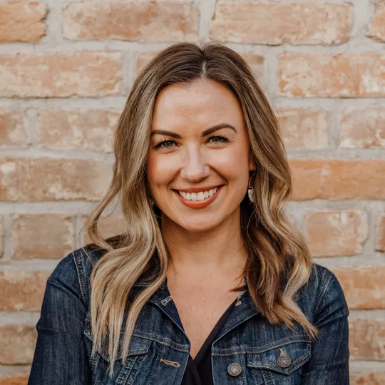 Rachel Metzger, Agent in  - Compass