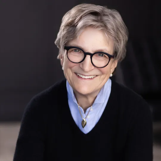 Laura Tiffany, Agent in  - Compass