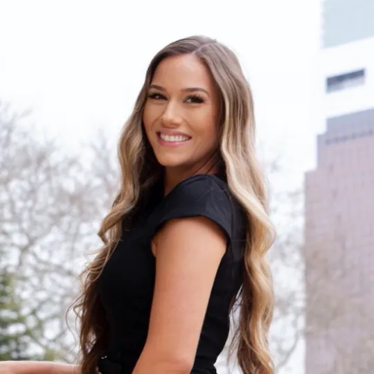 Ashley Stoudt, Agent in  - Compass