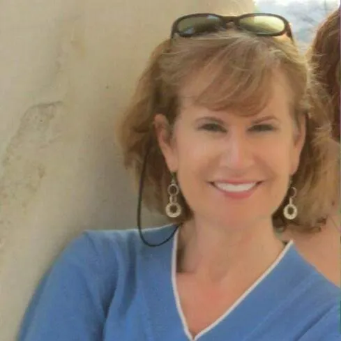 Alice McKenna, Agent in  - Compass