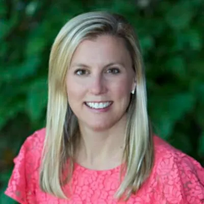 Anne Williams, Agent in  - Compass