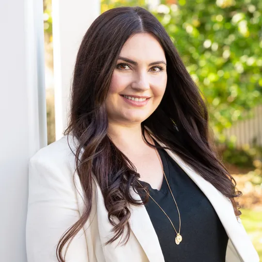 Hannah Muppidi, Agent in  - Compass