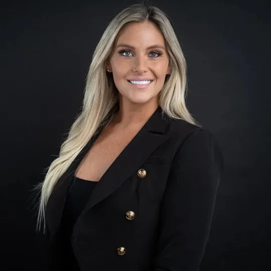 Brittney Strumer, Agent in  - Compass