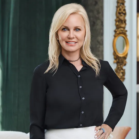 Allyson Woosley, Agent in  - Compass