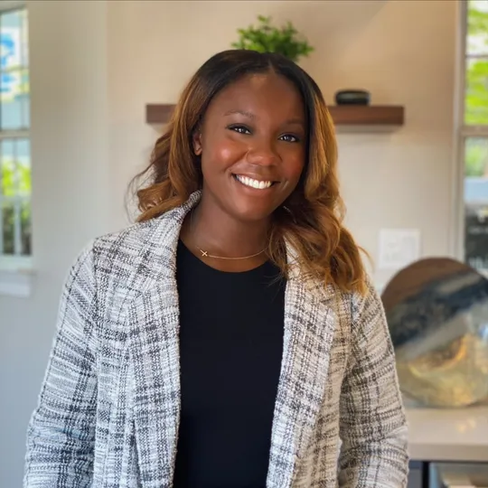 Janay Osborne, Agent in  - Compass