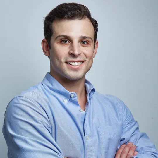 Max Berger, Agent in  - Compass