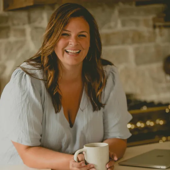 Becca Mauch, Agent in  - Compass