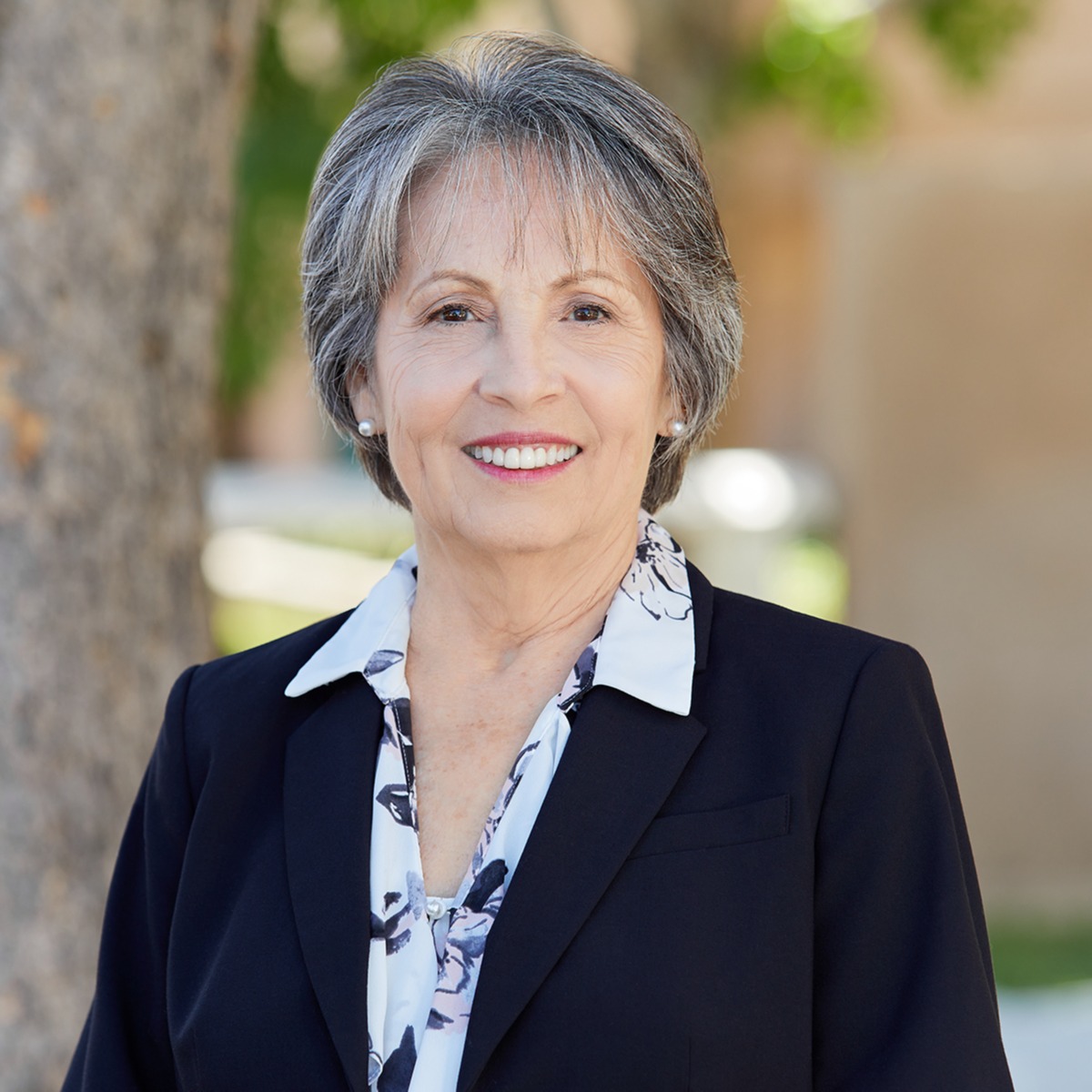 Headshot of Juanita Stucker