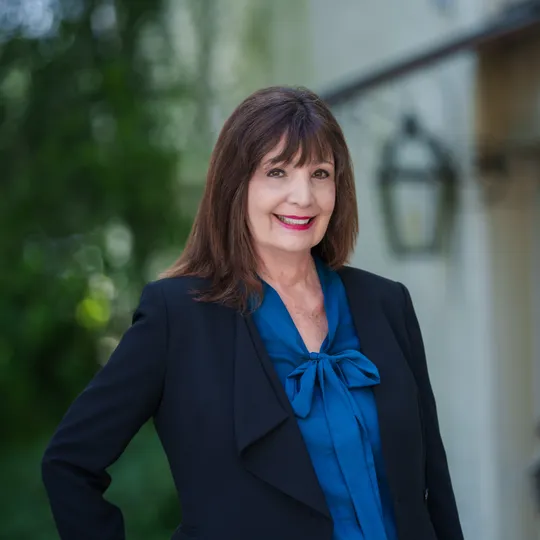 Darlene Rebowe, Agent in  - Compass