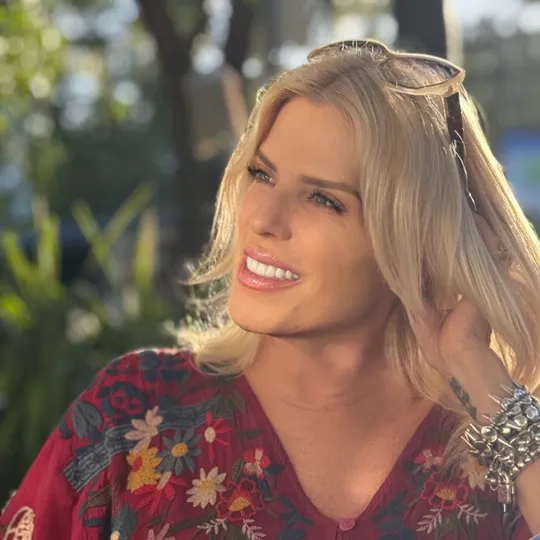 Anja Randegger, Agent in  - Compass