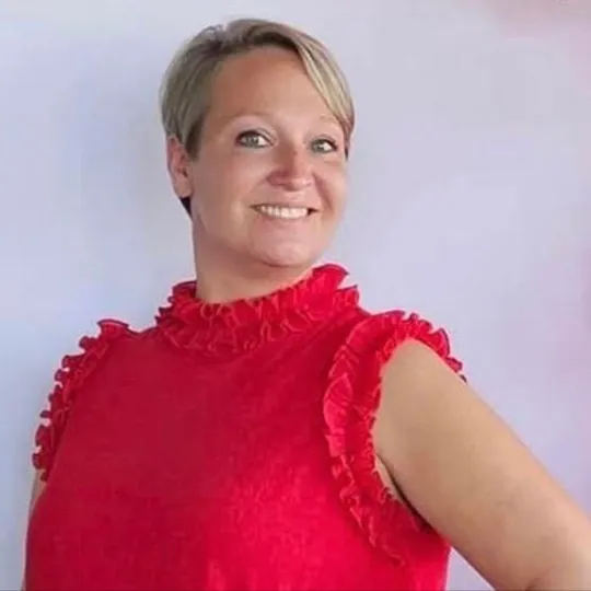 Jennifer Frazier, Agent in  - Compass