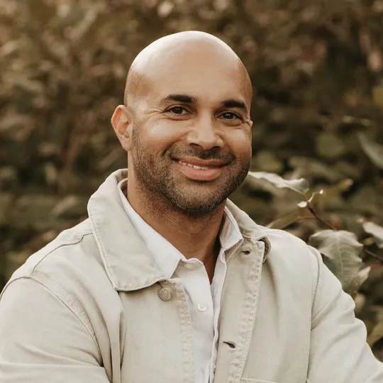 Elias Asberry, Agent in  - Compass