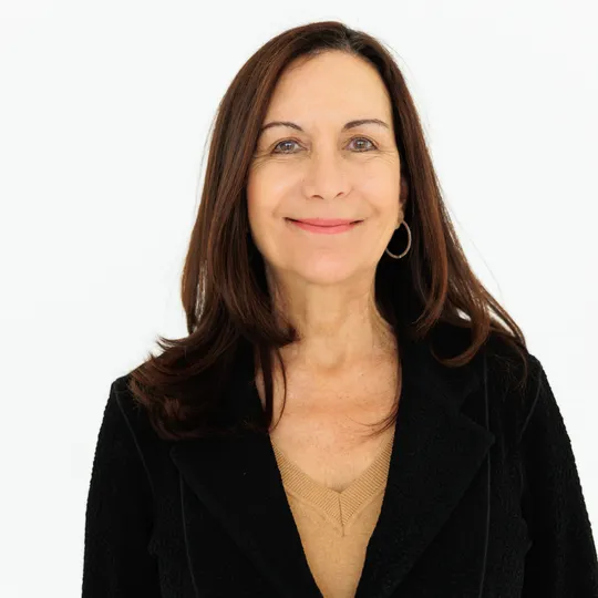 Patty Cohen, Agent in  - Compass