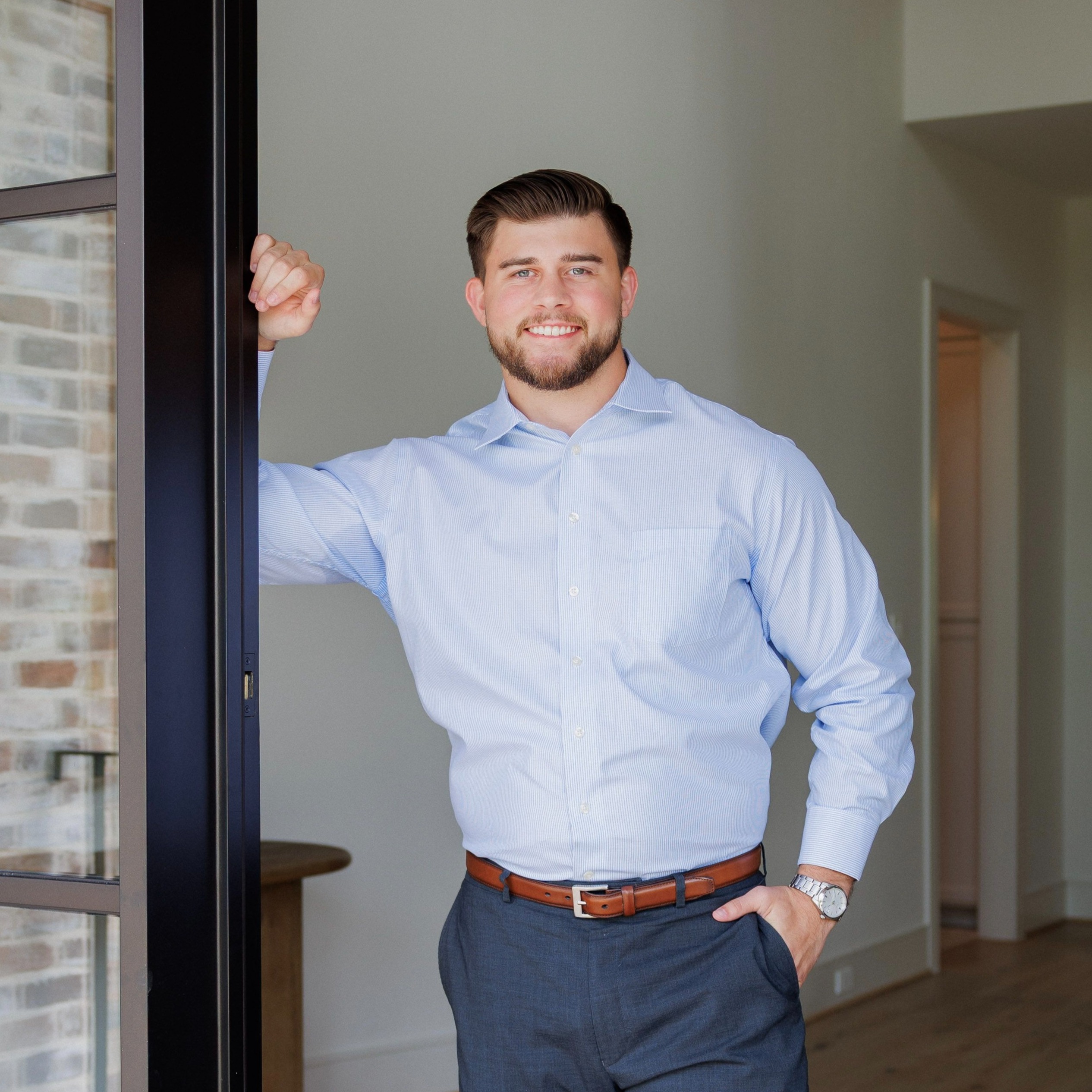 Headshot of Adam Elliott