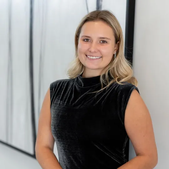 Auden Lindberg, Agent in  - Compass