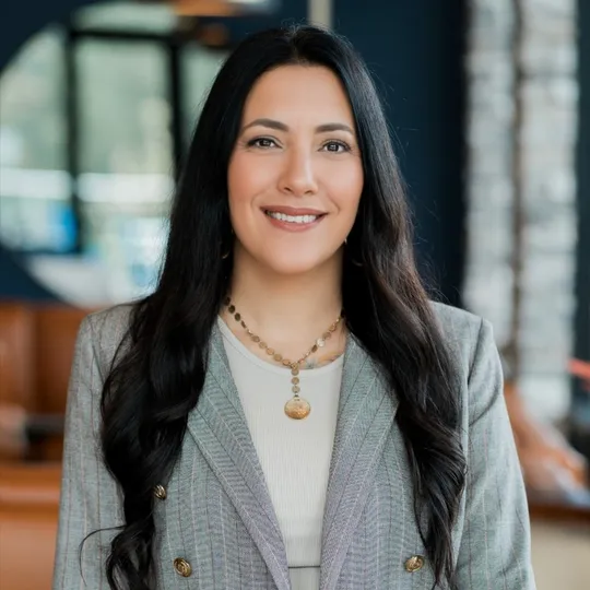 Danielle Hooks, Agent in  - Compass