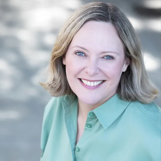 Carolyn Reinholdt, Agent in  - Compass