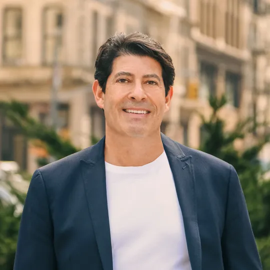 Andy Feiwel, Agent in  - Compass