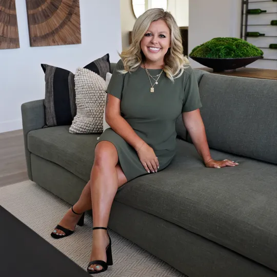 Morgan Kautzman (Fitzke), Agent in  - Compass