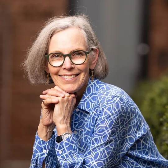 Genie Asmuth, Agent in  - Compass