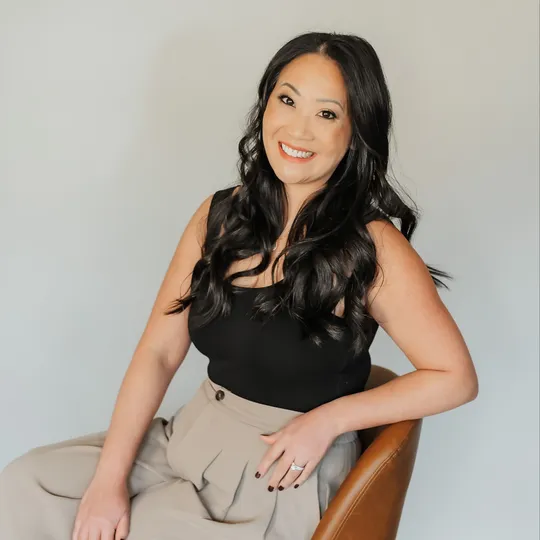 Jeanne Lam, Agent in  - Compass