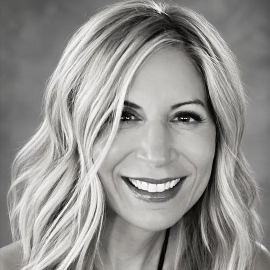 Robin Kent, Agent in  - Compass