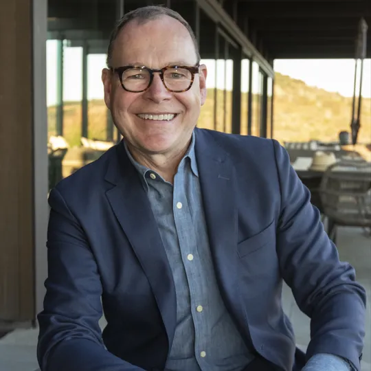 John Gray, Agent in  - Compass