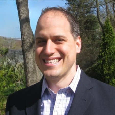 Headshot of Chad Giardinelli