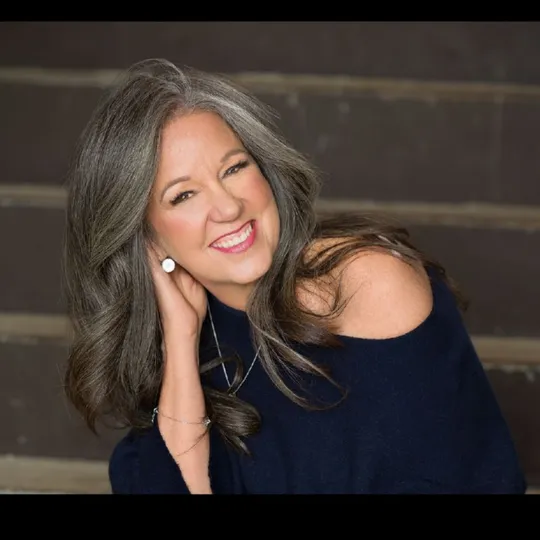 Cynthia Giffen, Agent in  - Compass