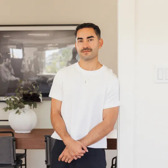 Javier Camorlinga, Agent in  - Compass