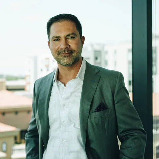 Arturo Bugarin, Agent in  - Compass