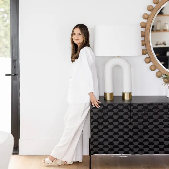 Michelle Lozano, Agent in  - Compass