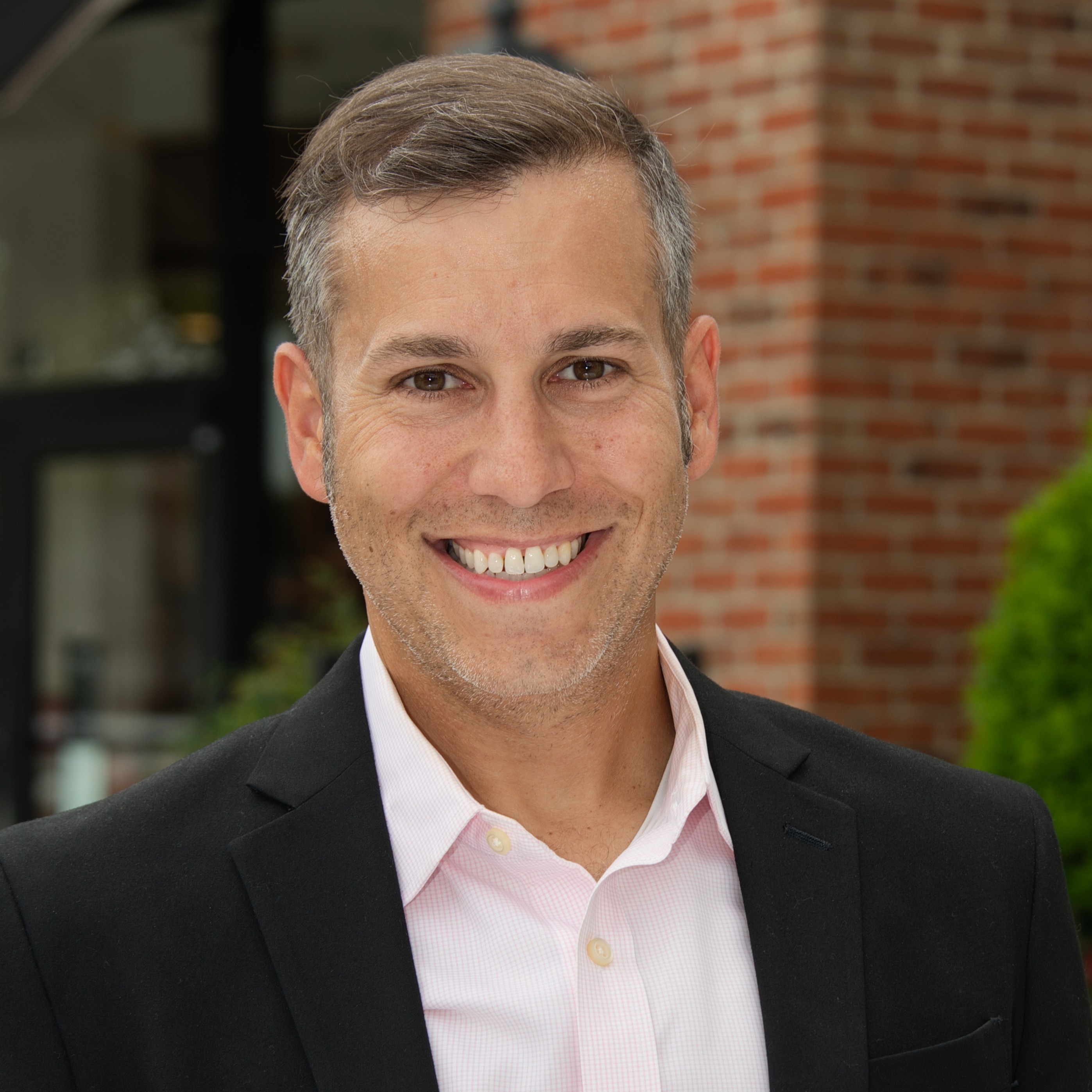 Headshot of Noah Goldberg