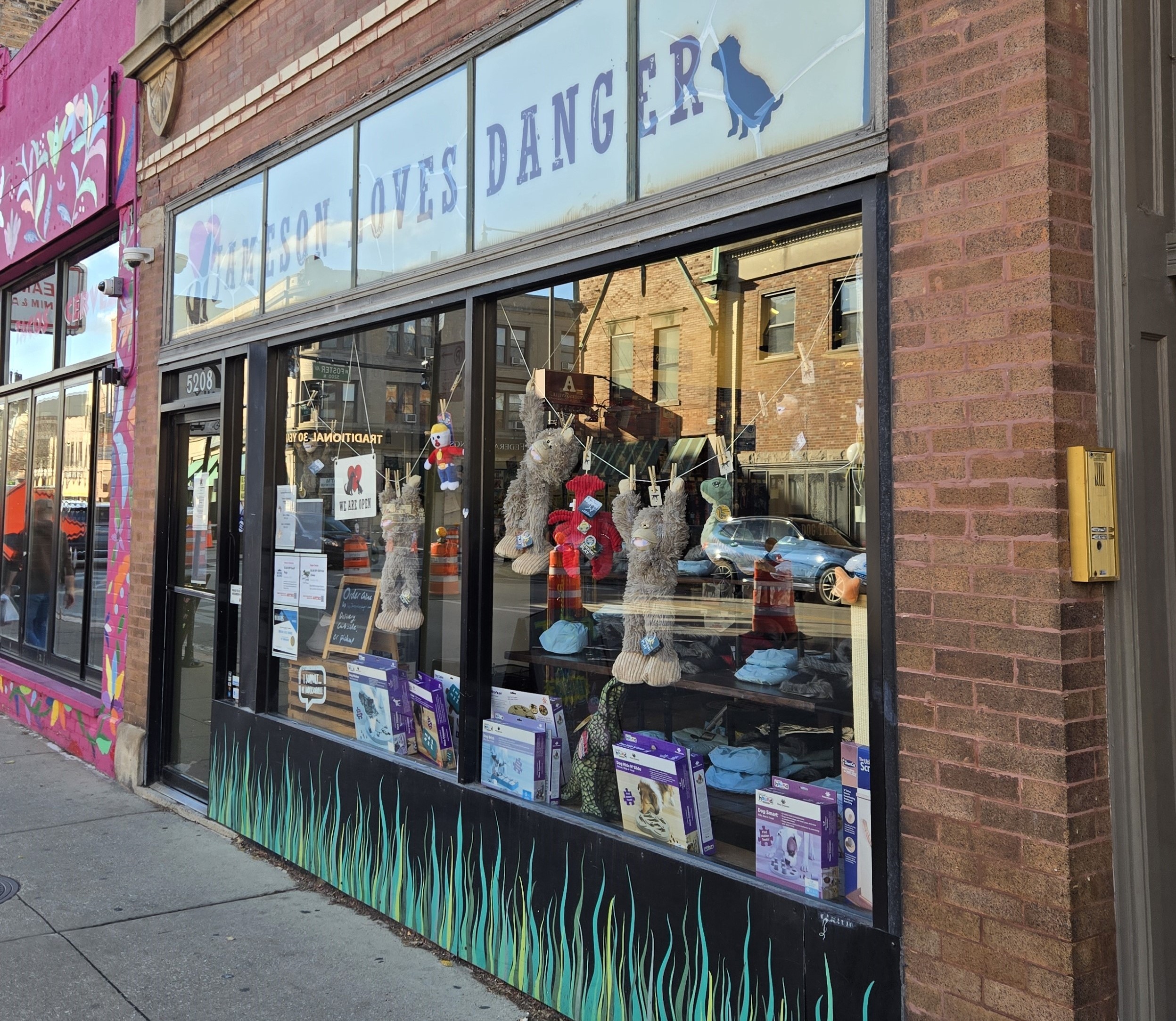Andersonville Retail for Lease
