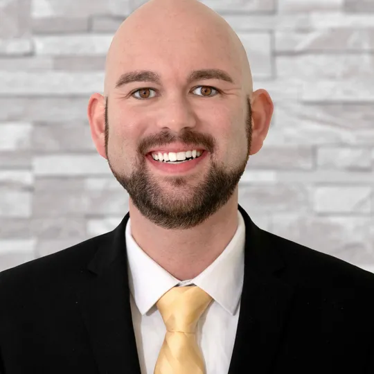 Taylor Sevik, Agent in  - Compass