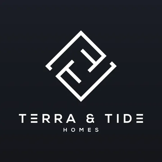 Terra & Tide Homes, Agent in  - Compass